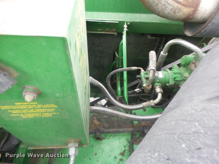 image for item DB5829 2001 John Deere 9550 RWA combine