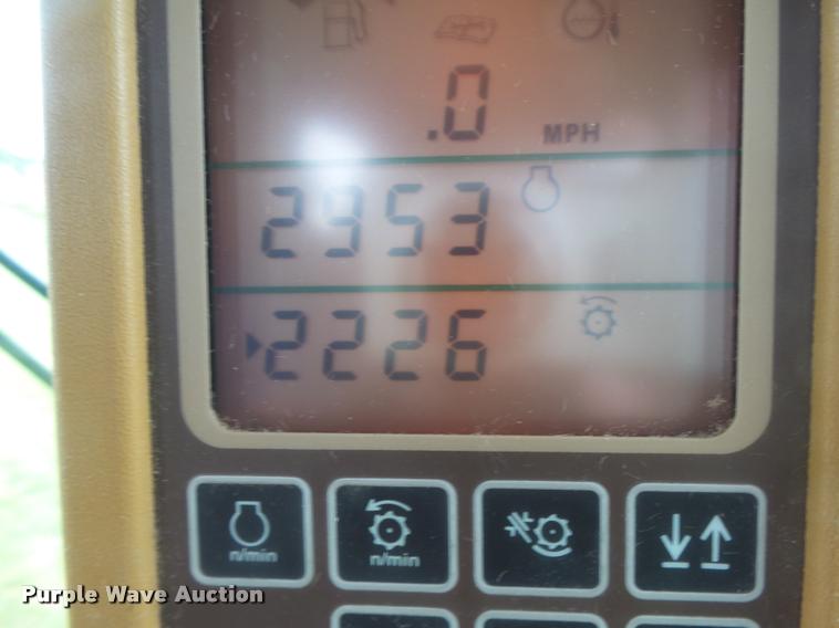 image for item DB5829 2001 John Deere 9550 RWA combine