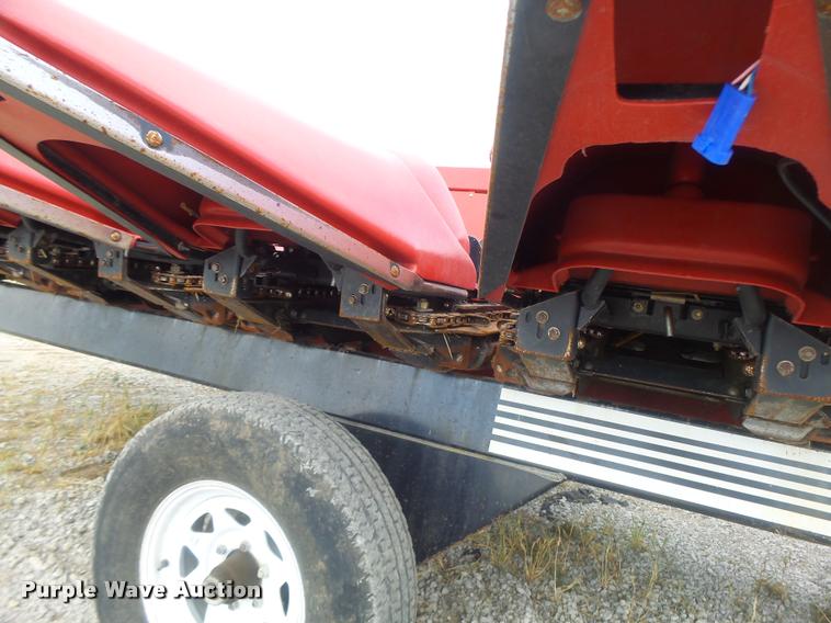 image for item DB5834 2012 Case IH 3412 corn head