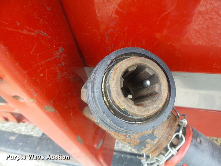 image for item DB5834 2012 Case IH 3412 corn head