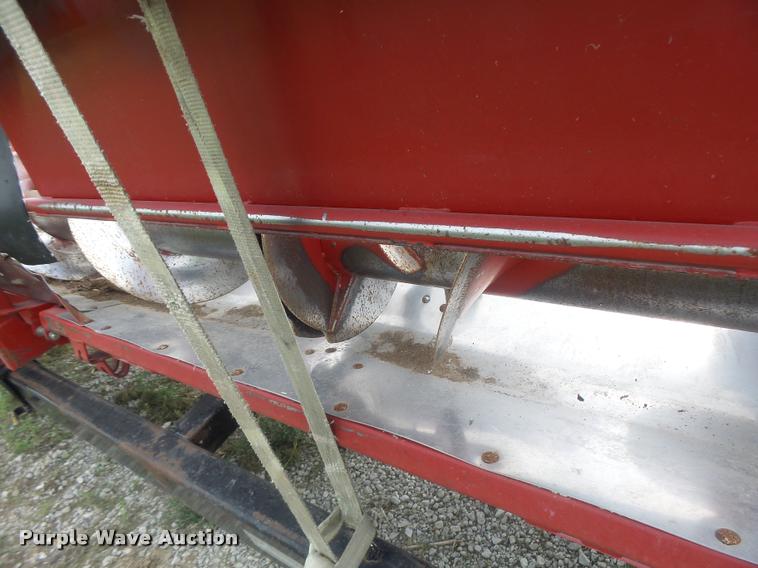 image for item DB5834 2012 Case IH 3412 corn head