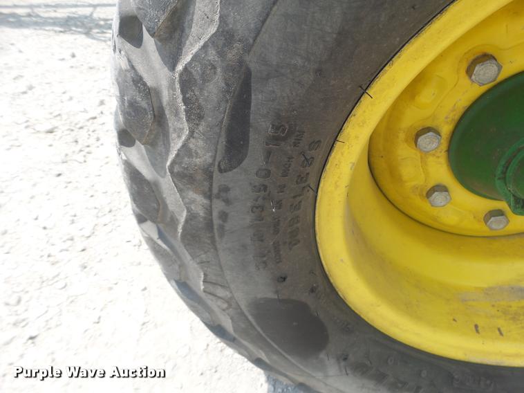 image for item DB5835 2014 John Deere 1990 CCS air seeder