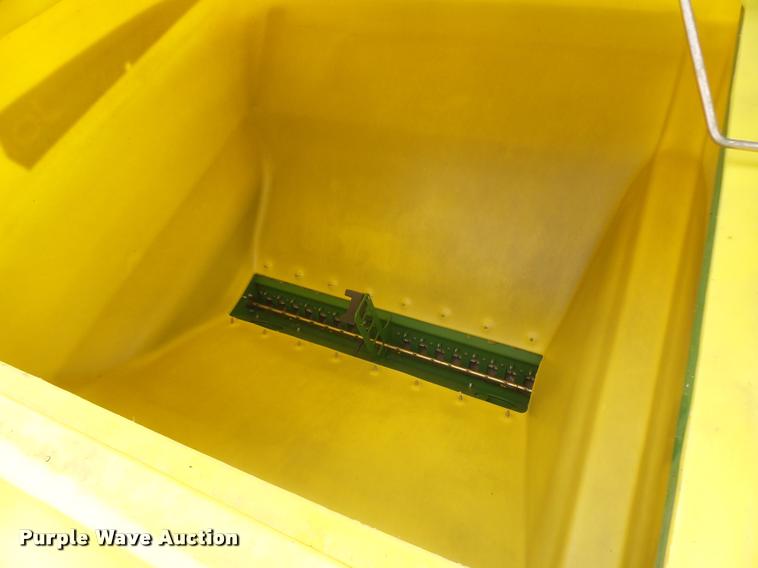 image for item DB5835 2014 John Deere 1990 CCS air seeder