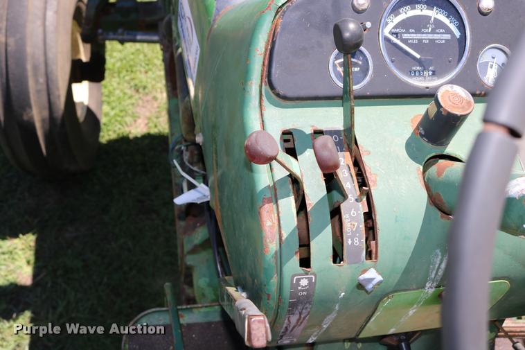 image for item DB9265 1962 John Deere 3010 tractor