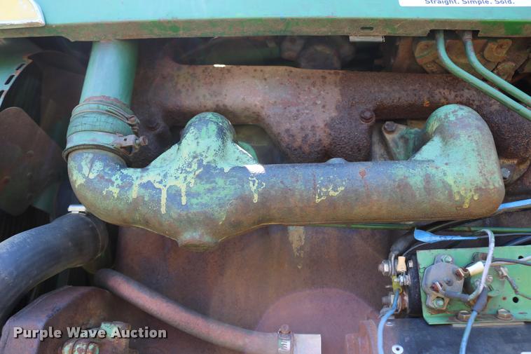 image for item DB9265 1962 John Deere 3010 tractor