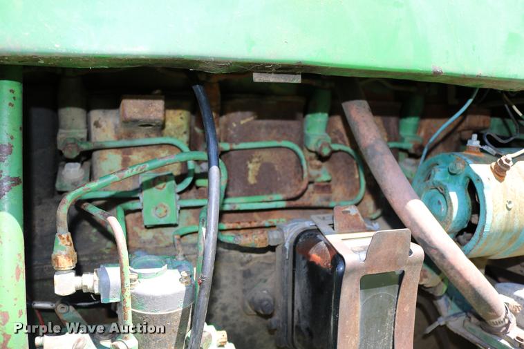 image for item DB9265 1962 John Deere 3010 tractor