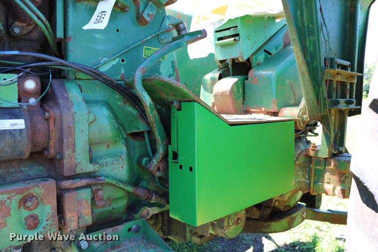 image for item DB9265 1962 John Deere 3010 tractor