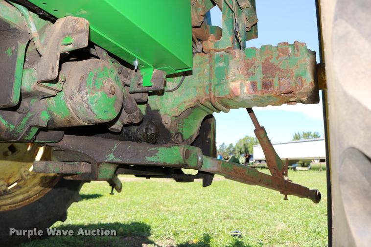 image for item DB9265 1962 John Deere 3010 tractor