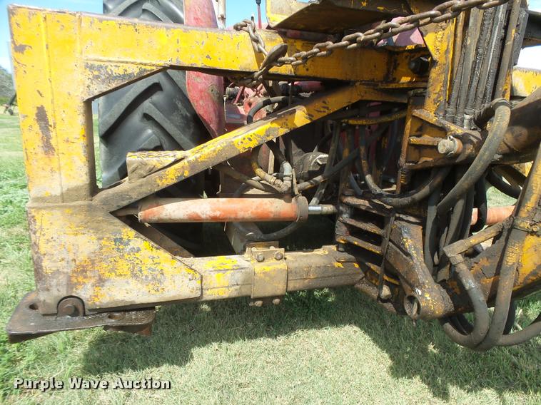 image for item DC3942 1946 McCormick-Deering W-9 tractor