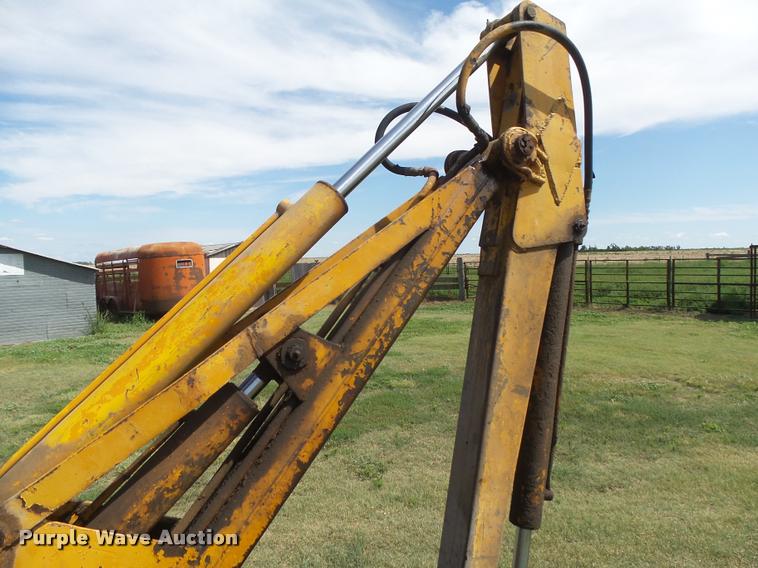 image for item DC3942 1946 McCormick-Deering W-9 tractor