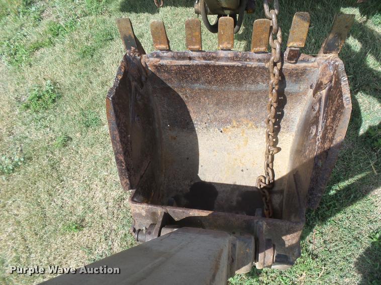 image for item DC3942 1946 McCormick-Deering W-9 tractor