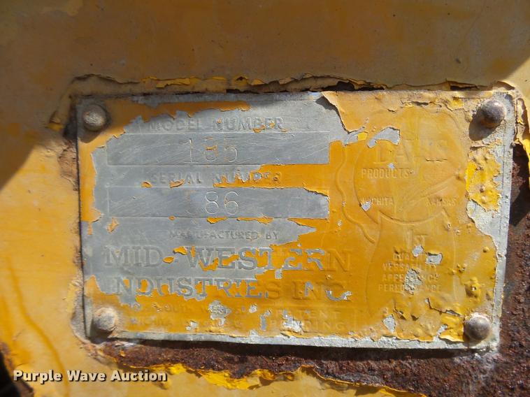 image for item DC3942 1946 McCormick-Deering W-9 tractor