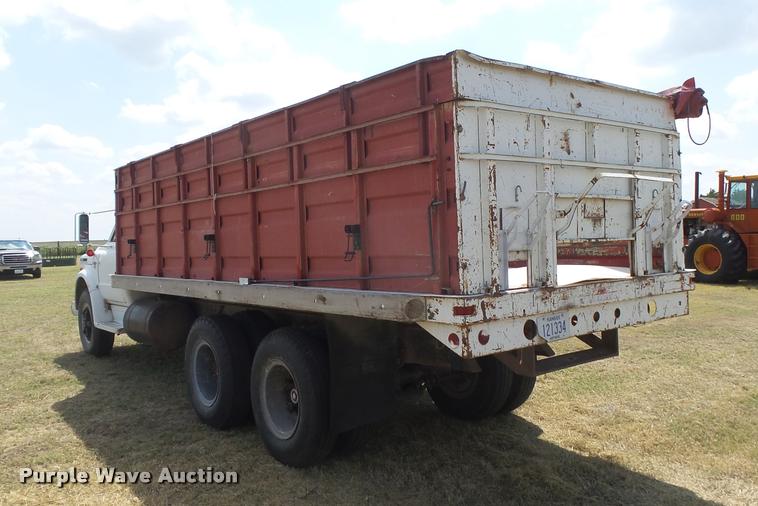 image for item DC3956 1968 Chevrolet C60 grain truck