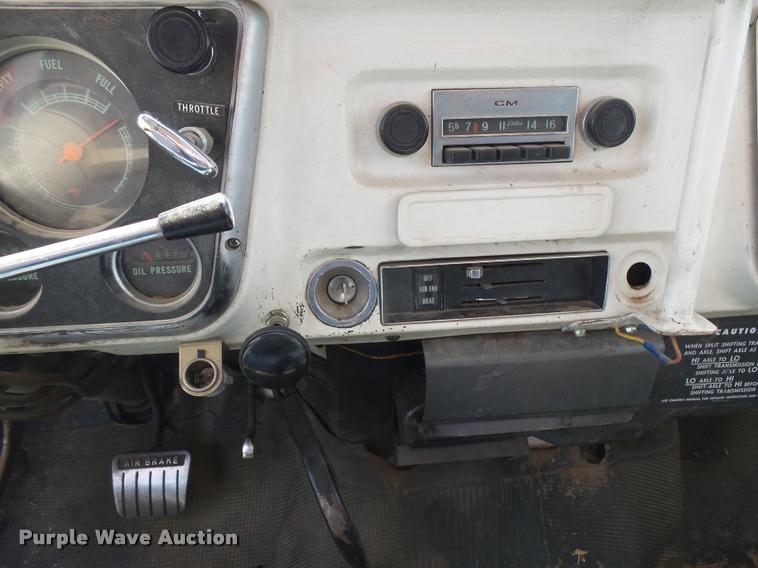 image for item DC3956 1968 Chevrolet C60 grain truck