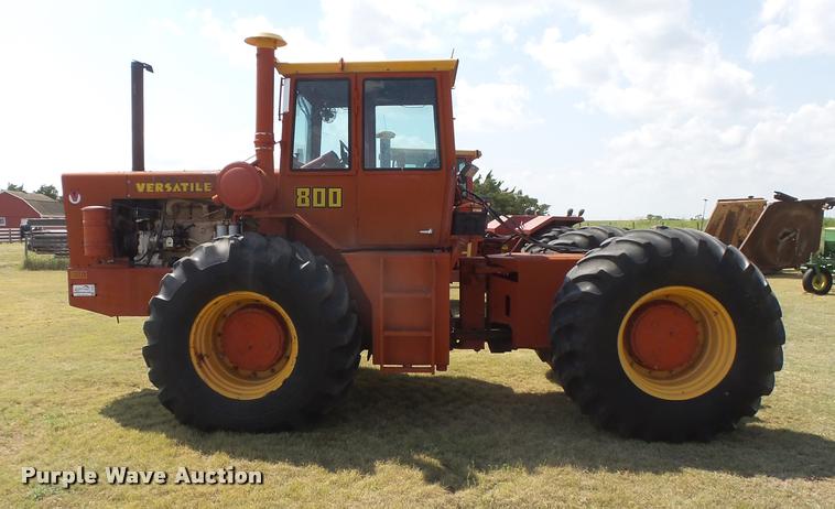 image for item DC3958 1976 Versatile 800 4WD tractor