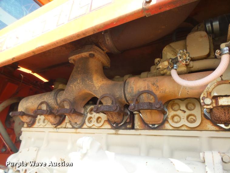 image for item DC3958 1976 Versatile 800 4WD tractor