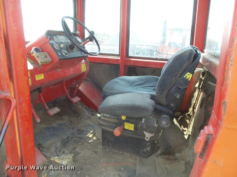 image for item DC3958 1976 Versatile 800 4WD tractor