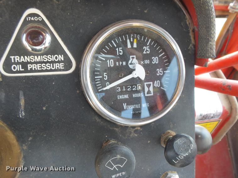 image for item DC3958 1976 Versatile 800 4WD tractor