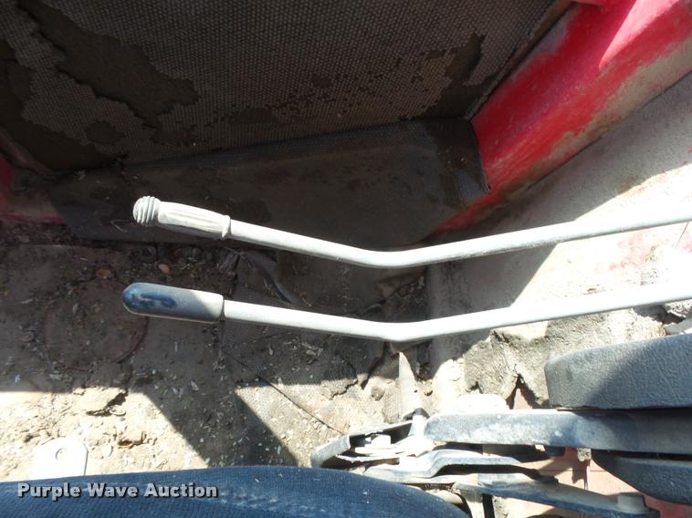 image for item DC3958 1976 Versatile 800 4WD tractor