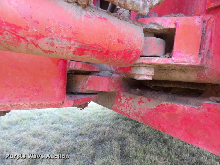 image for item DC3958 1976 Versatile 800 4WD tractor