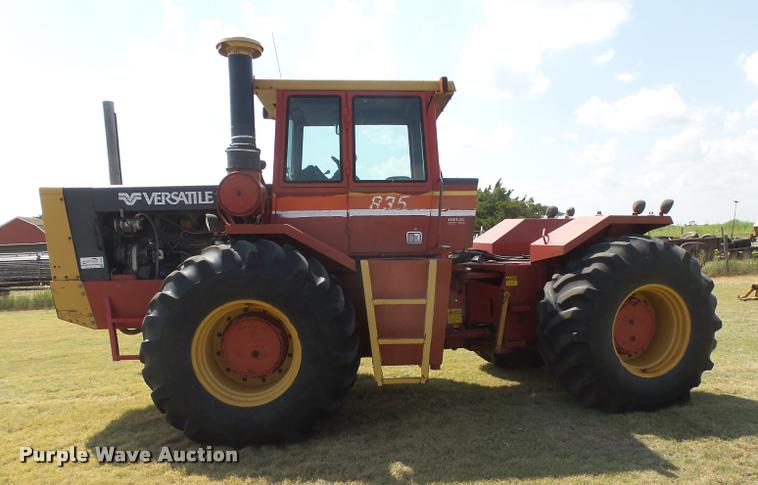 image for item DC3962 1984 Versatile 835 4WD tractor