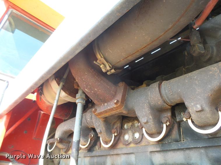 image for item DC3962 1984 Versatile 835 4WD tractor