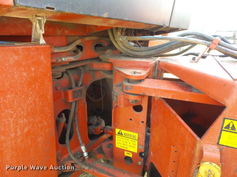 image for item DC3962 1984 Versatile 835 4WD tractor