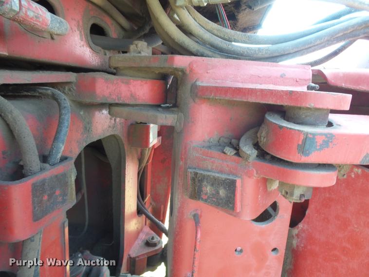 image for item DC3962 1984 Versatile 835 4WD tractor