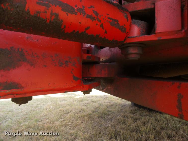 image for item DC3962 1984 Versatile 835 4WD tractor