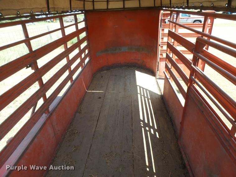 image for item DC3964 1972 Hale livestock trailer