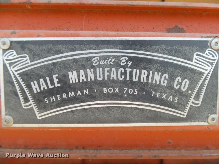 image for item DC3964 1972 Hale livestock trailer