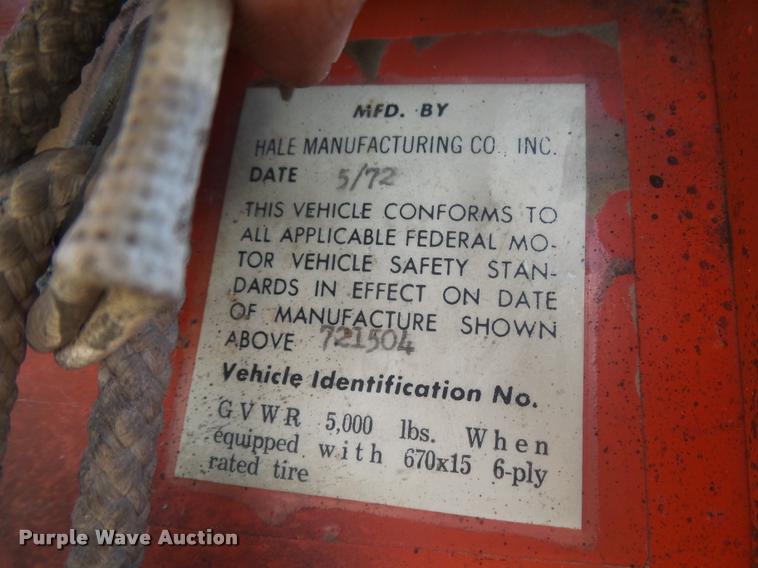 image for item DC3964 1972 Hale livestock trailer