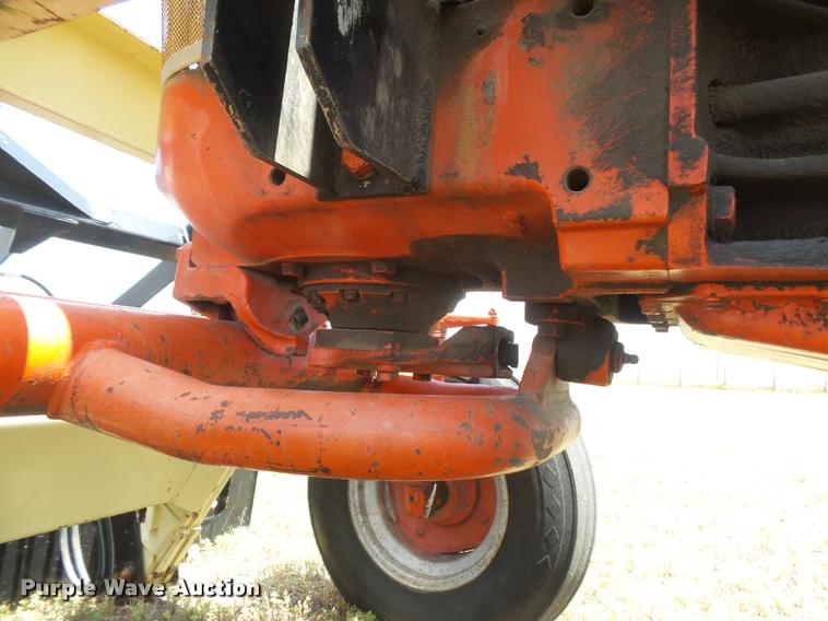 image for item DC3965 1965 Case 930 Comfort King tractor