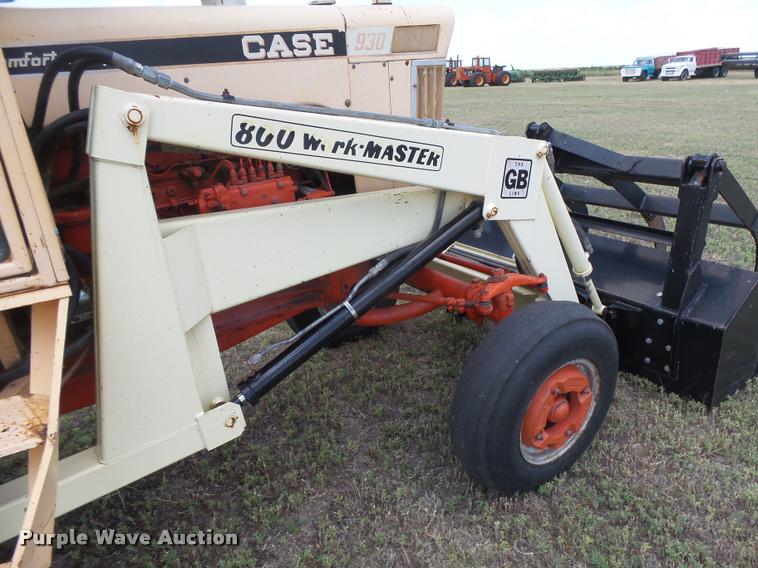 image for item DC3965 1965 Case 930 Comfort King tractor