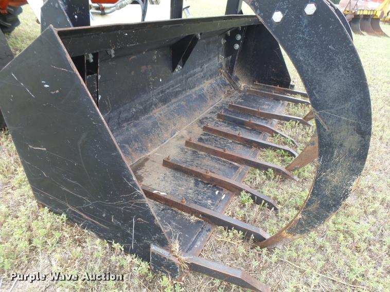 image for item DC3965 1965 Case 930 Comfort King tractor