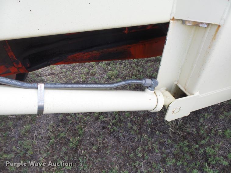 image for item DC3965 1965 Case 930 Comfort King tractor