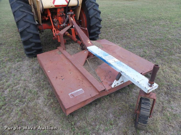 image for item DC3965 1965 Case 930 Comfort King tractor