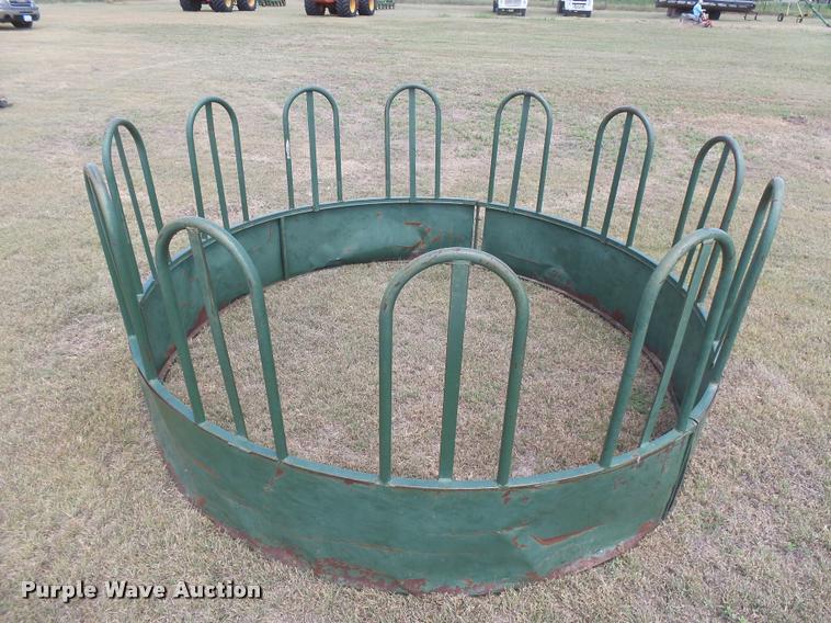 image for item DC3969 (2) bale feeders