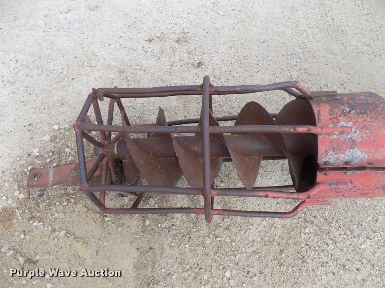 image for item DC4933 Westfield W130-51 grain auger