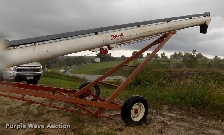 image for item DC4934 Feterl grain auger