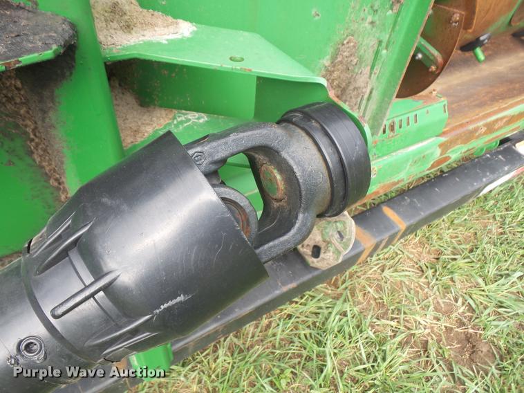 image for item DC5438 2006 John Deere 630F Hydraflex flex head