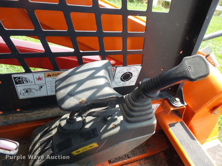 image for item DC5475 Doosan Daewoo 440 Plus skid steer