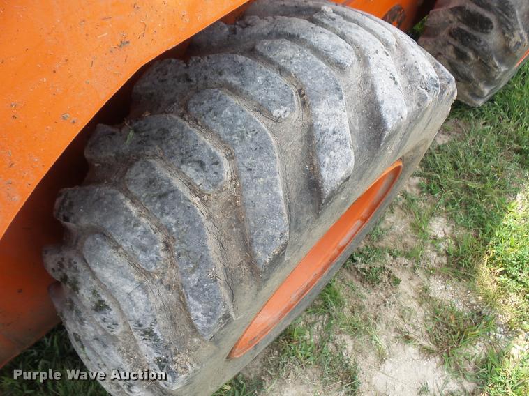 image for item DC5475 Doosan Daewoo 440 Plus skid steer