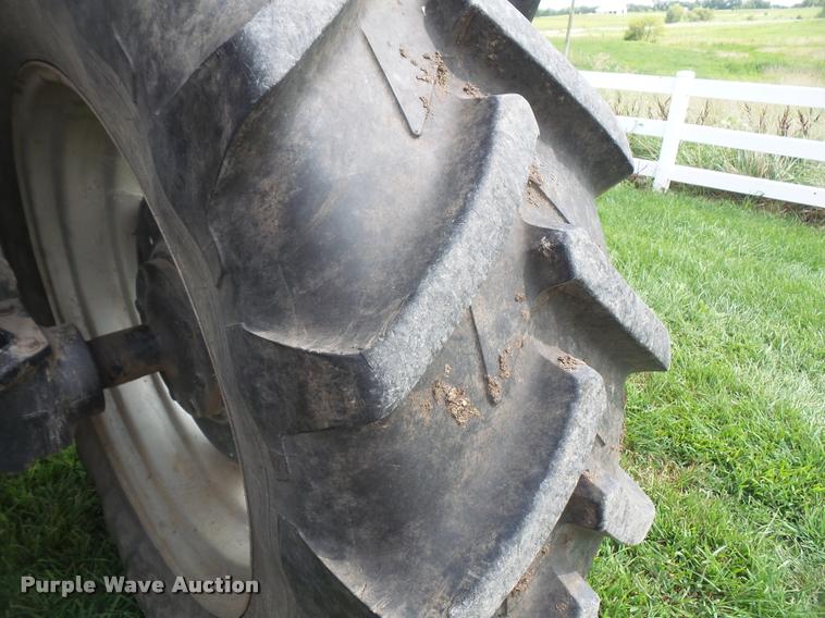 image for item DC5477 1997 Case IH MX110 MFWD tractor