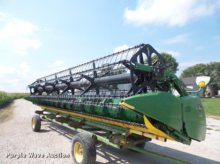 image for item DC5484 John Deere 625F Hydraflex head