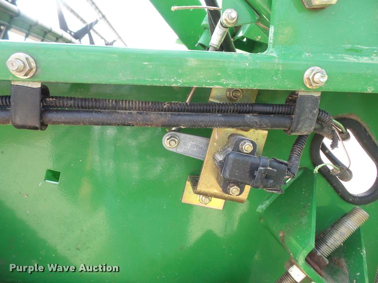 image for item DC5484 John Deere 625F Hydraflex head