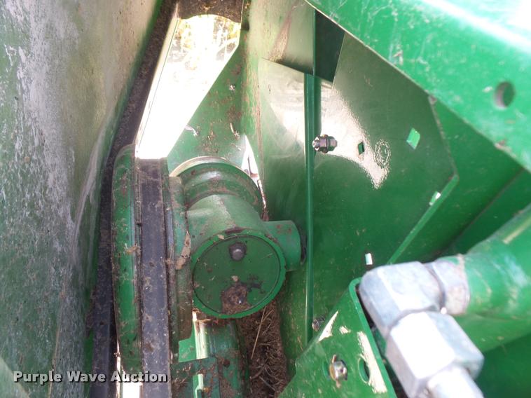 image for item DC5484 John Deere 625F Hydraflex head