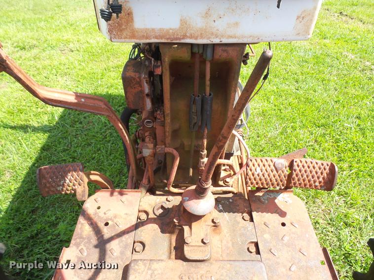 image for item DC5491 1965 Farmall 504 tractor