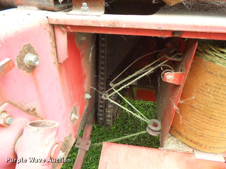 image for item DC5499 Massey Ferguson 12 small square baler