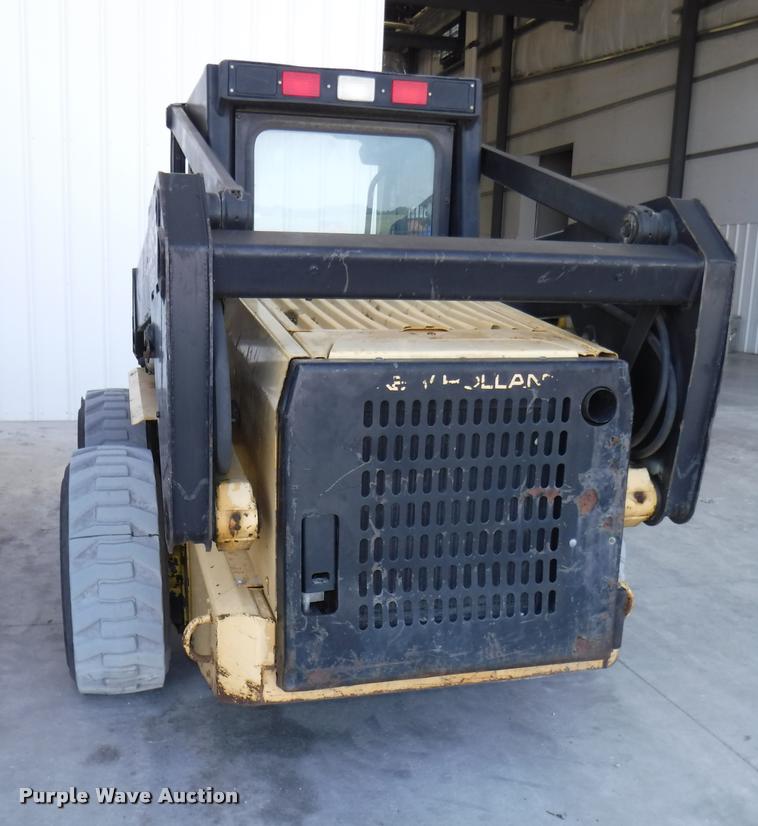 image for item DD0882 1996 New Holland LX885 skid steer